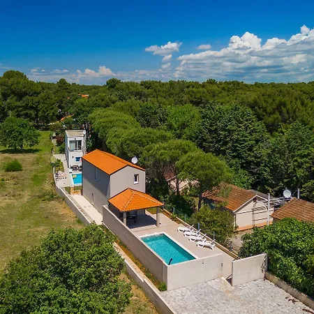 250 Meter Zum Mit Privatpool, Bbq, Klima Casa de Férias *